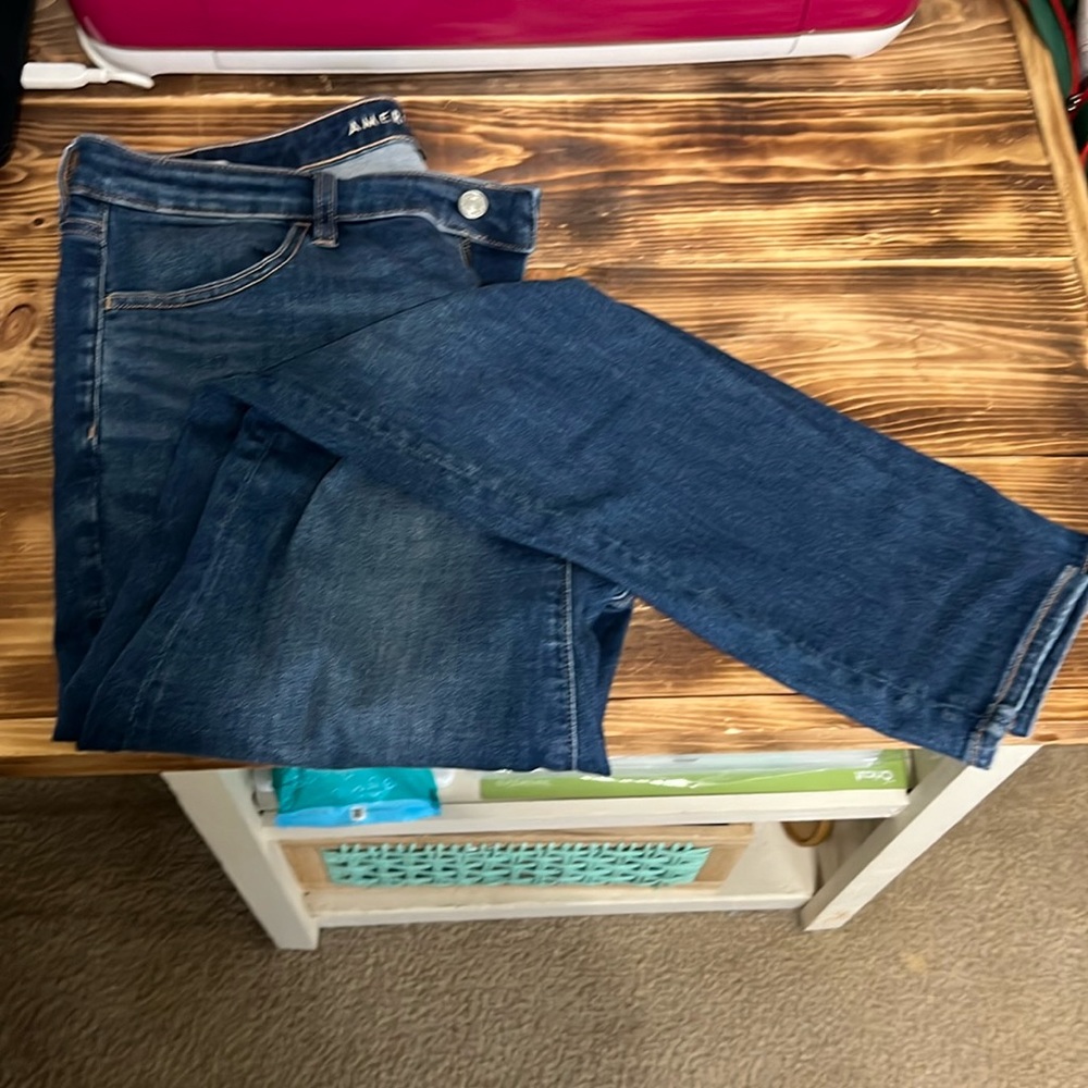 Size 14. AE high rise jogging. Next level stretch. EUC.
